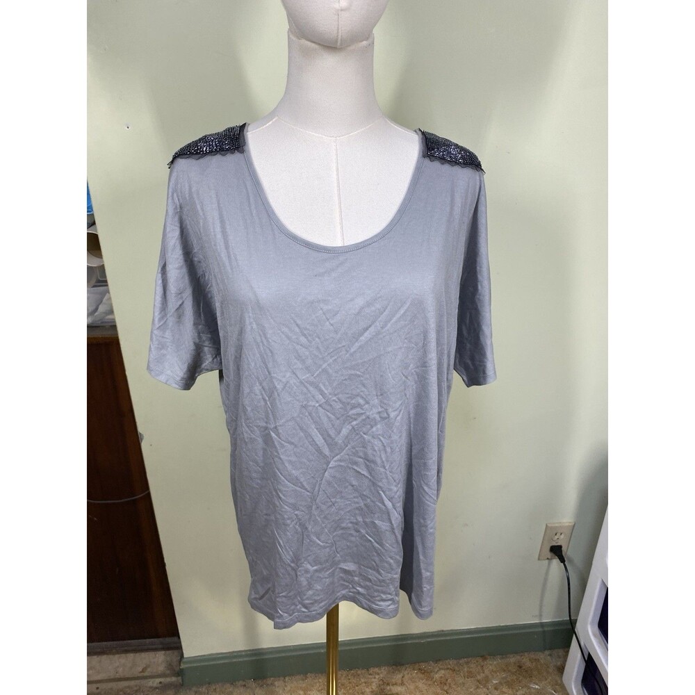 a.n.a. A New Approach Womens Sz M Gray Beaded Shoulders Short Sleeve Blouse